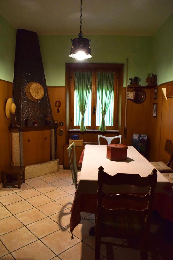 Alf E Ann B&B Tivoli Terme Buitenkant foto