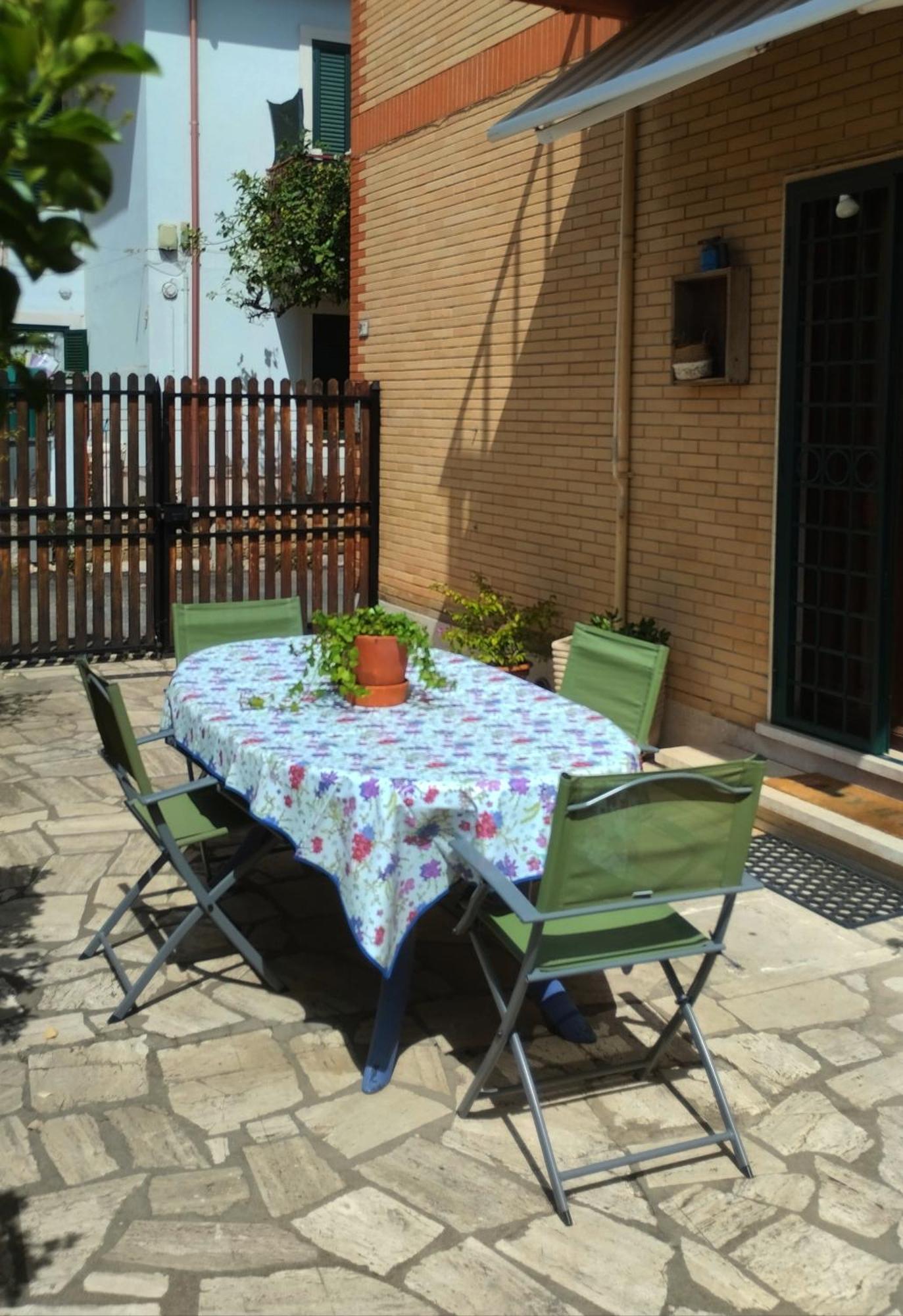Alf E Ann B&B Tivoli Terme Buitenkant foto